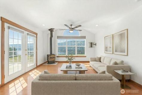 1190 Summit Boulevard Manson WA 98831
