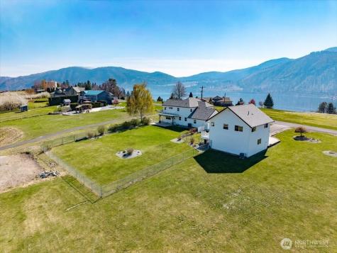 1190 Summit Boulevard Manson WA 98831