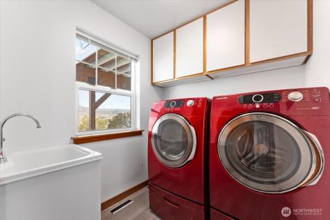 1190 Summit Boulevard Manson WA 98831