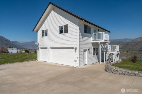 1190 Summit Boulevard Manson WA 98831