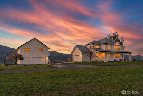 1190 Summit Boulevard Manson WA 98831