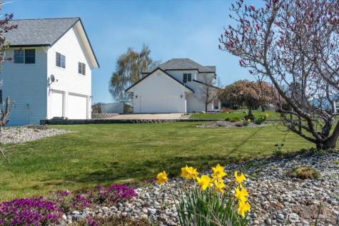 1190 Summit Boulevard Manson WA 98831