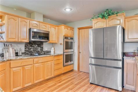 130 Mosswood Lane Longview WA 98632