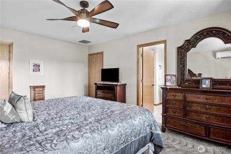130 Mosswood Lane Longview WA 98632