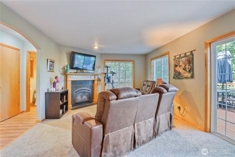 130 Mosswood Lane Longview WA 98632