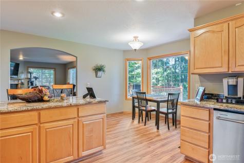 130 Mosswood Lane Longview WA 98632