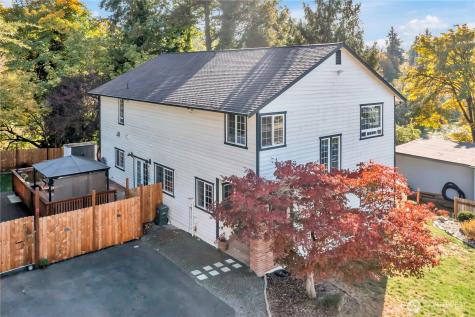 204 5th Avenue Milton WA 98354