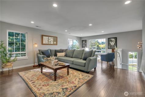 204 5th Avenue Milton WA 98354