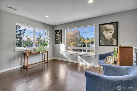 204 5th Avenue Milton WA 98354