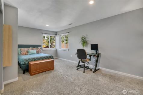 204 5th Avenue Milton WA 98354