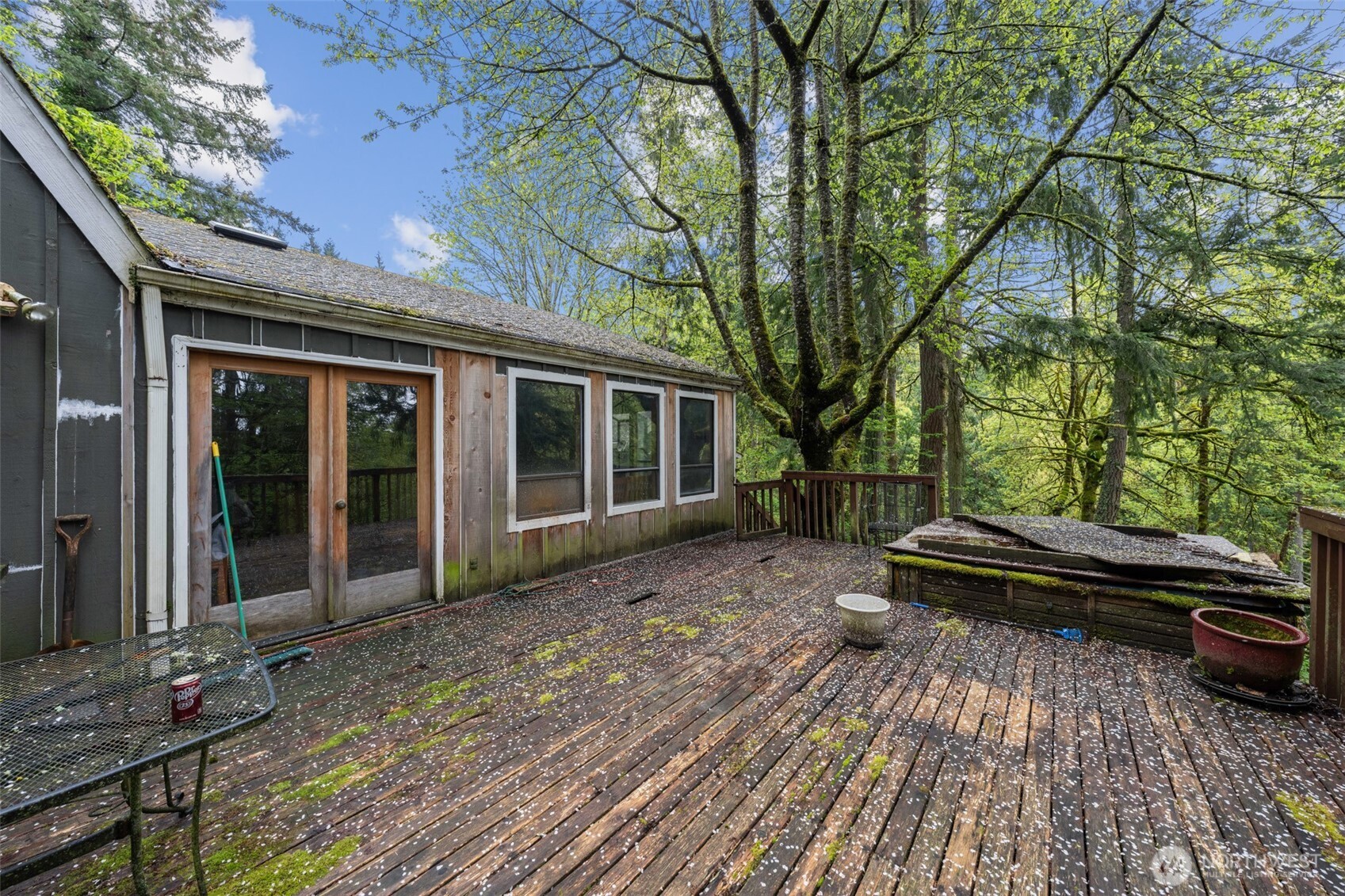 611 208th Avenue SE Sammamish WA 98074