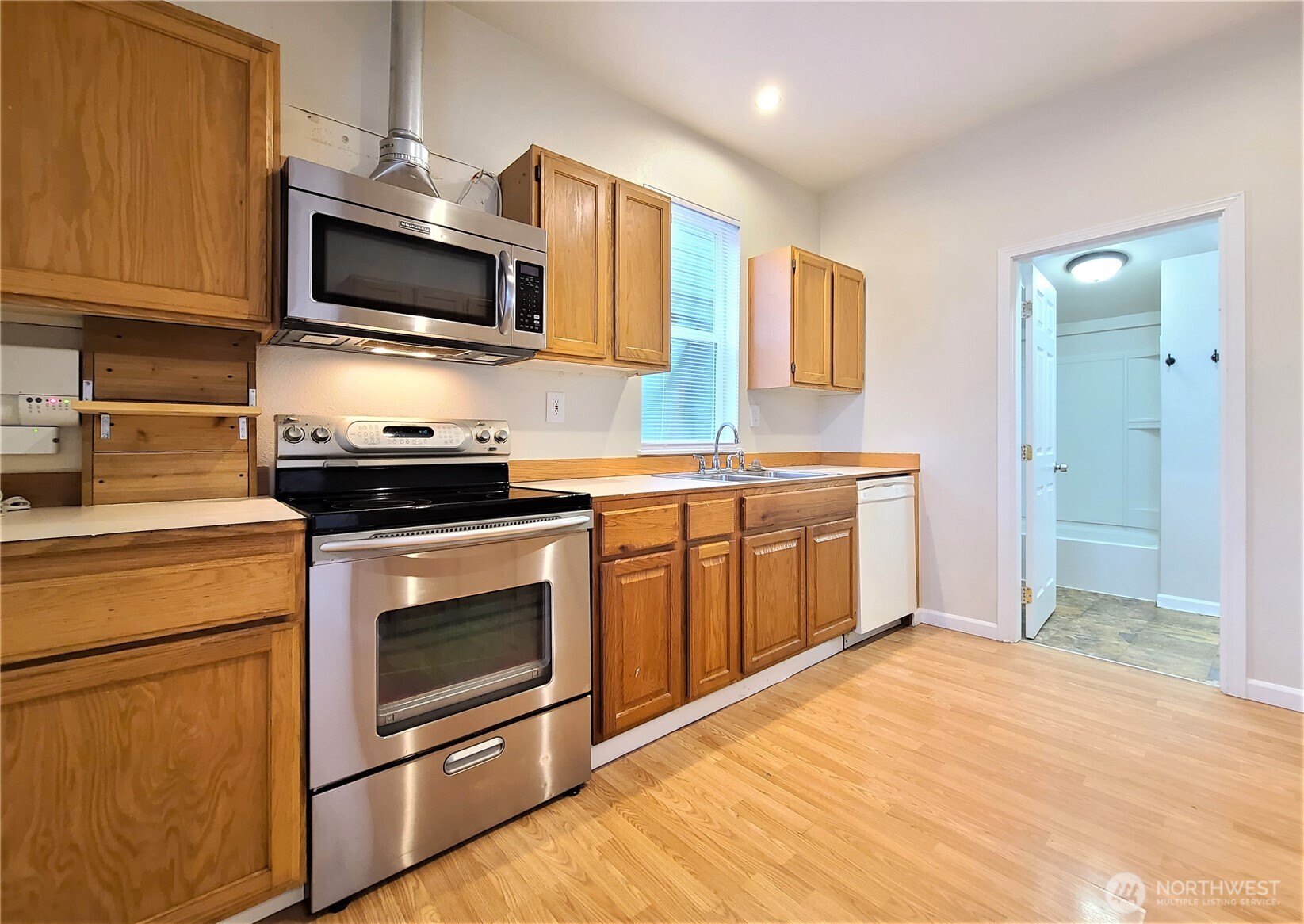 3418 Wetmore Avenue Everett WA 98201