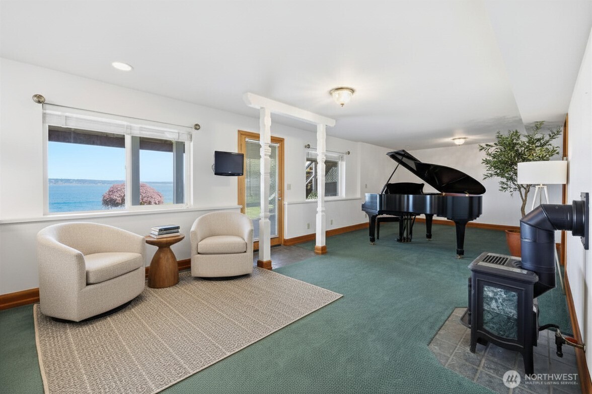 252 Jansen Road Nordland WA 98358