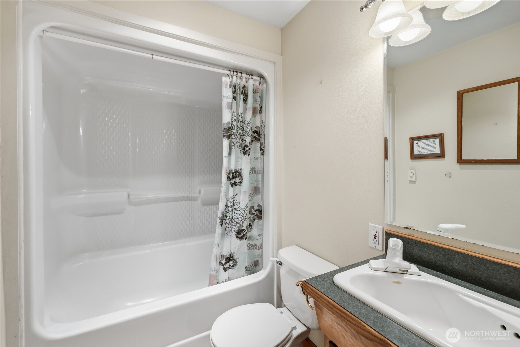 252 Jansen Road Nordland WA 98358