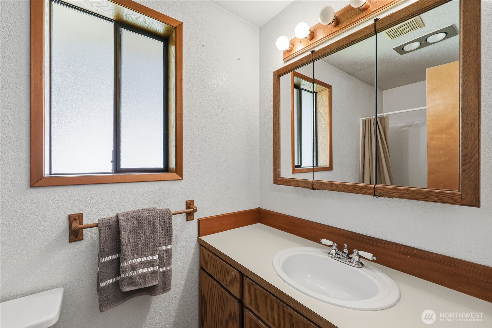 252 Jansen Road Nordland WA 98358