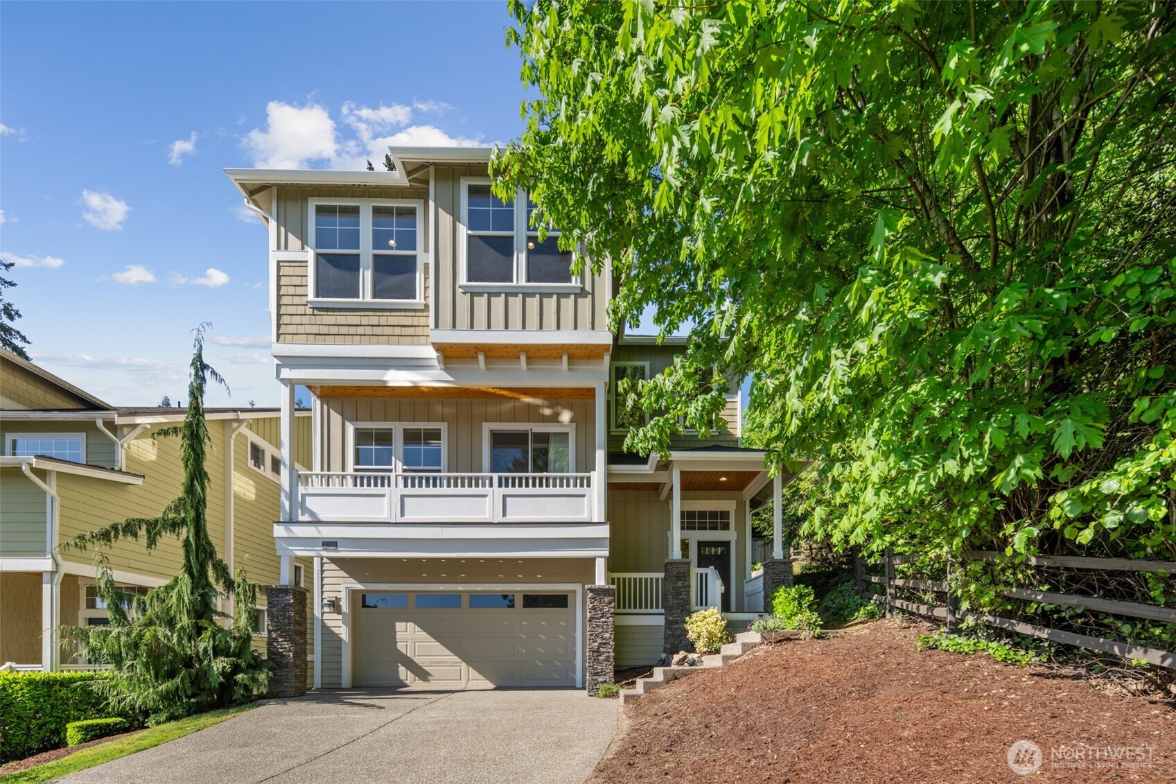 16990 NE 84th Court Redmond WA 98052