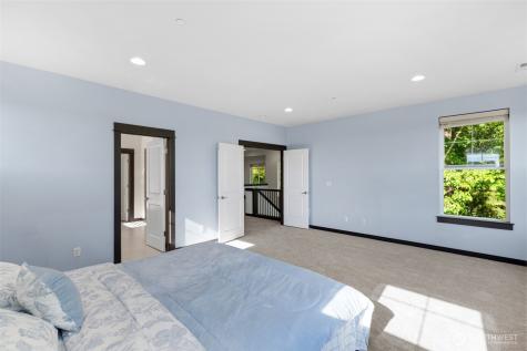16990 NE 84th Court Redmond WA 98052