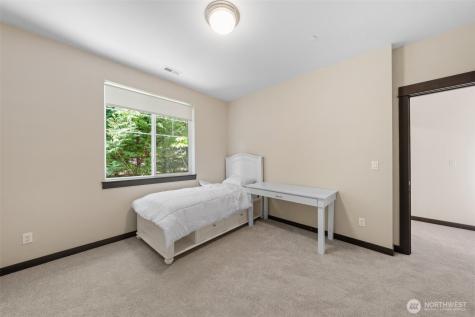 16990 NE 84th Court Redmond WA 98052