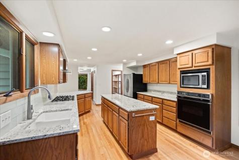 13450 SE 242nd Street Kent WA 98042