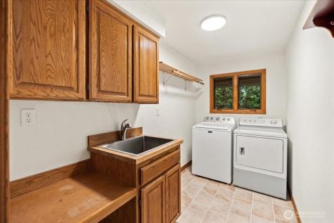 13450 SE 242nd Street Kent WA 98042