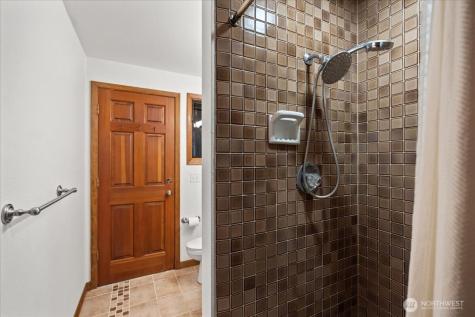 13450 SE 242nd Street Kent WA 98042