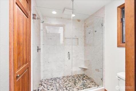 13450 SE 242nd Street Kent WA 98042