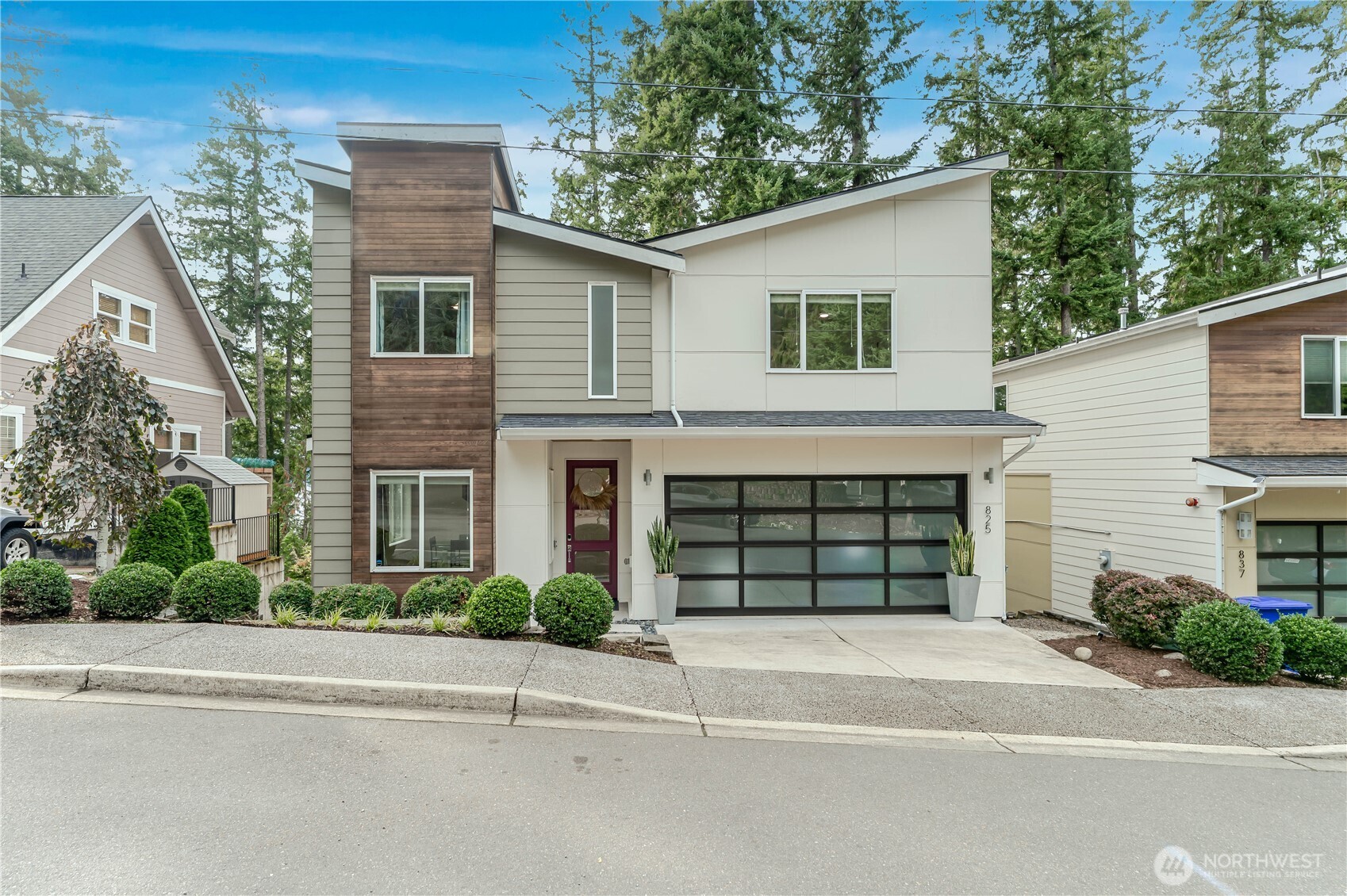 825 206th Avenue NE Sammamish WA 98074