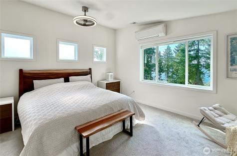 825 206th Avenue NE Sammamish WA 98074