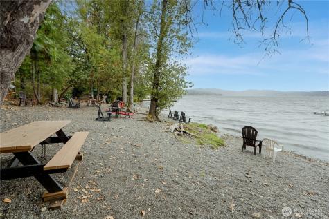 825 206th Avenue NE Sammamish WA 98074