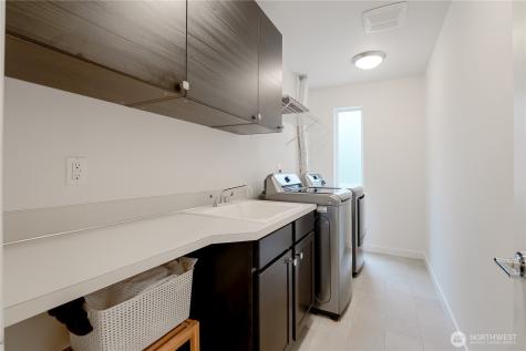 825 206th Avenue NE Sammamish WA 98074