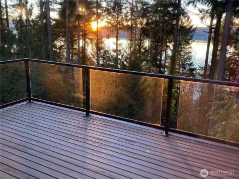 825 206th Avenue NE Sammamish WA 98074