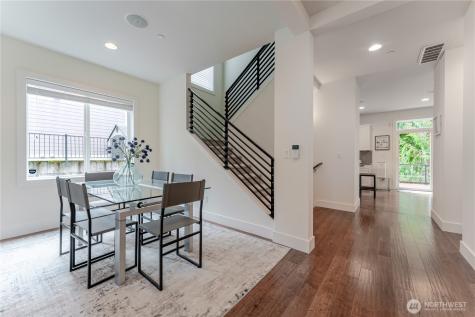 825 206th Avenue NE Sammamish WA 98074
