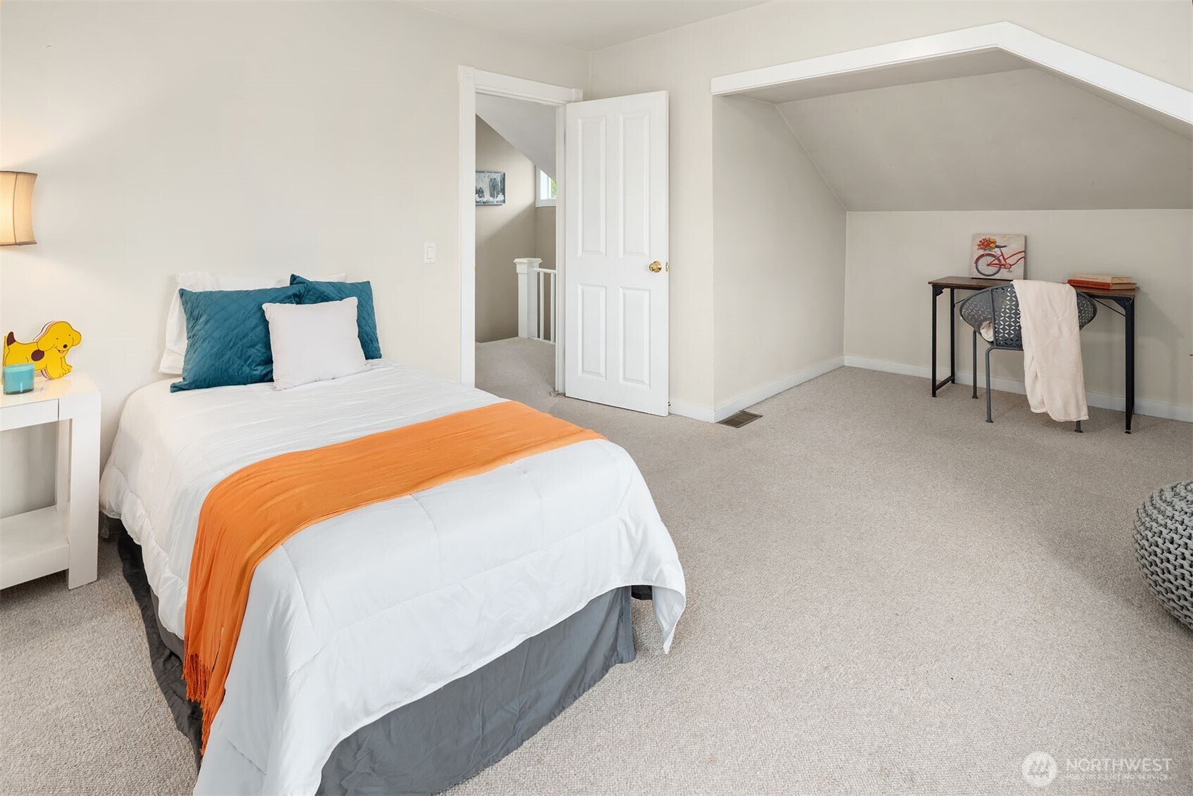 1513 27th Avenue Seattle WA 98122