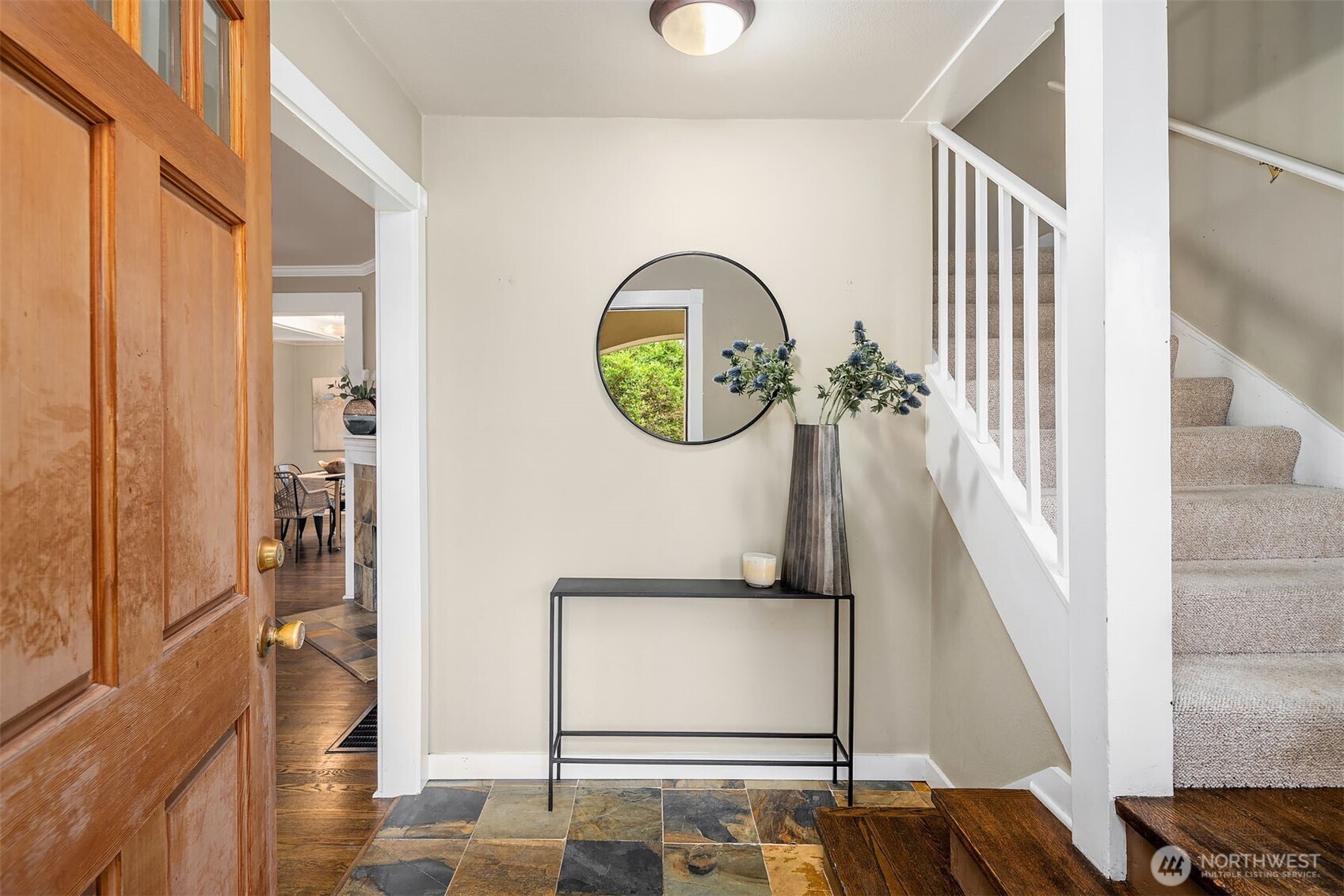 1513 27th Avenue Seattle WA 98122