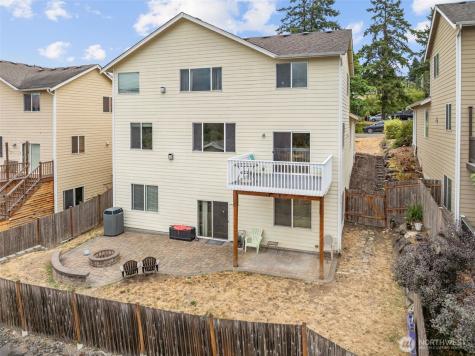 1207 10th Avenue Milton WA 98354