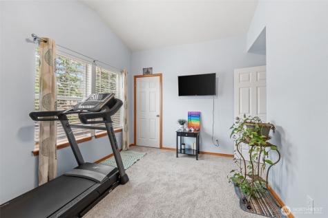 1207 10th Avenue Milton WA 98354