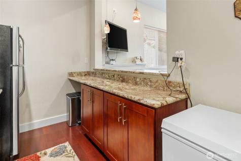 1207 10th Avenue Milton WA 98354