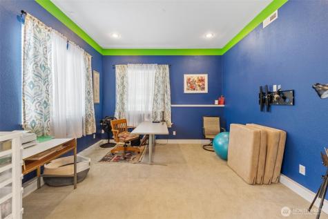 1207 10th Avenue Milton WA 98354