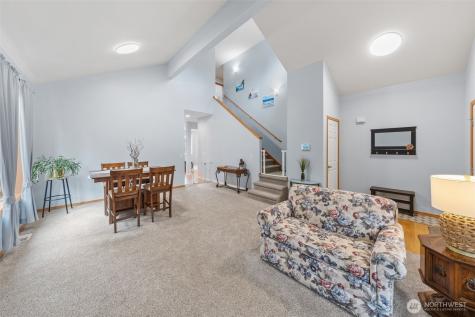 1207 10th Avenue Milton WA 98354