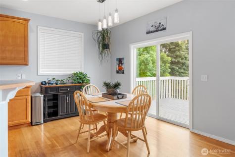 1207 10th Avenue Milton WA 98354