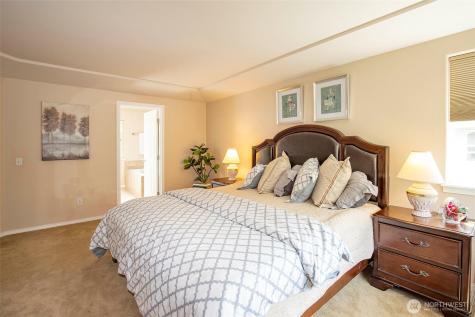 19 198th Place SE Bothell WA 98012