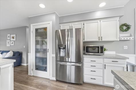 16505 132nd Avenue E Puyallup WA 98374