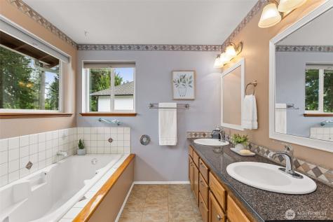 36545 31st Avenue S Federal Way WA 98003