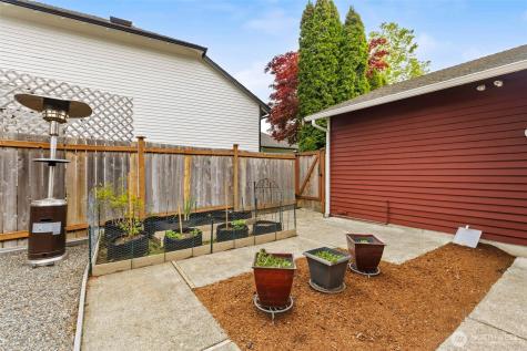 36545 31st Avenue S Federal Way WA 98003