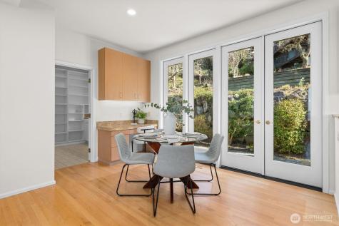 2800 68th Avenue SE Mercer Island WA 98040