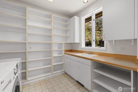 2800 68th Avenue SE Mercer Island WA 98040