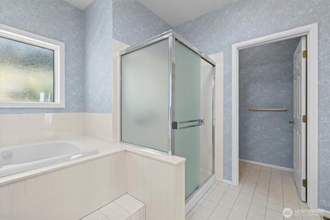 2800 68th Avenue SE Mercer Island WA 98040