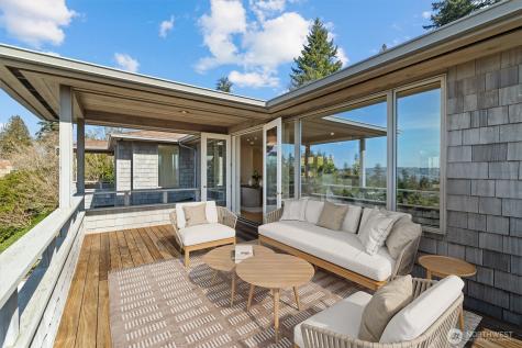 2800 68th Avenue SE Mercer Island WA 98040