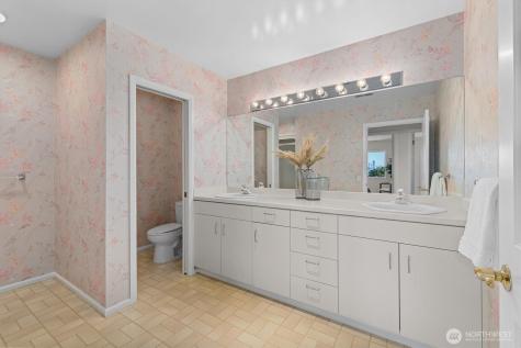 2800 68th Avenue SE Mercer Island WA 98040