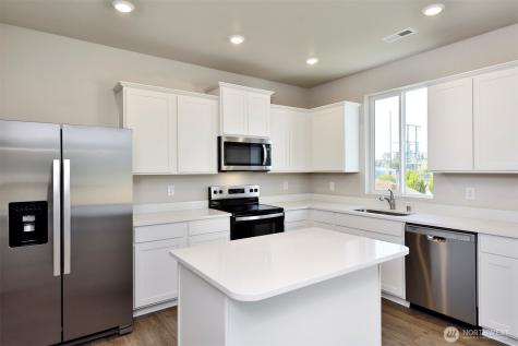 9751 Hay Street SE Yelm WA 98597